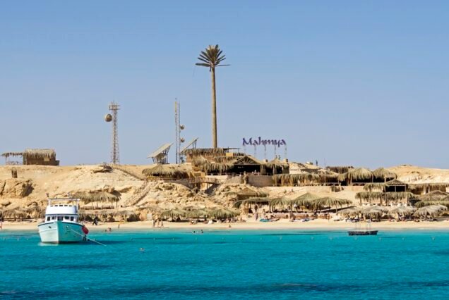 Full-Day Snorkelling Cruise to Mahmya Giftun Island – Anteros Travel