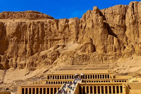 Private Full-Day Tour in Luxor – Valley of the Kings, Karnak & Hatshepsut Temple